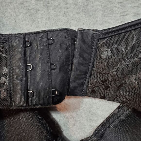 Bali Bra Womens 40 DD Black Floral Underwire Full Coverage Adjustable Straps - Picture 9 of 11